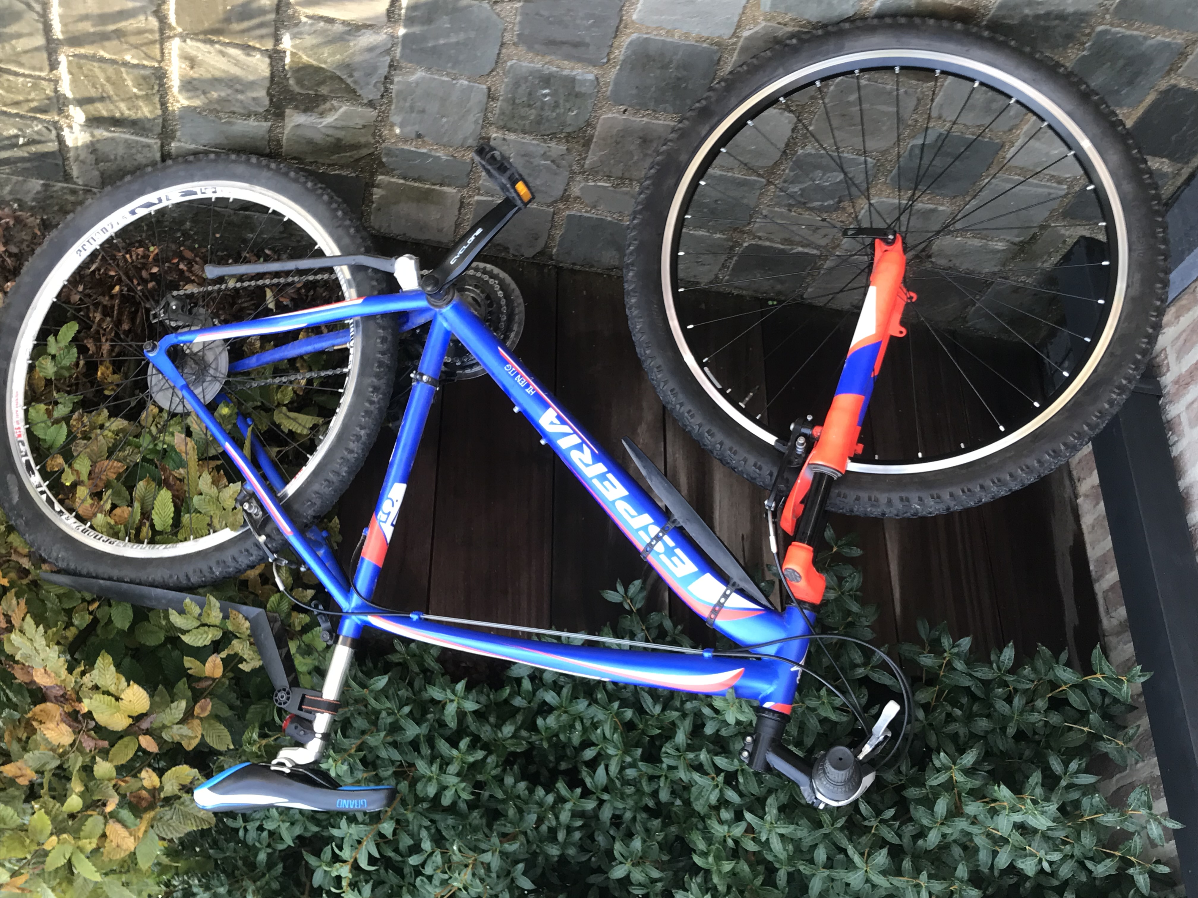 Fietsherstellingen in Zoutleeuw en Halle-Booienhoven Sint-truiden landen